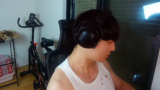Tkcqcc Chat XXX in diretta