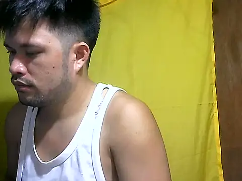 Chatroom XXX en direct de HairyHottestpinoyHandsome