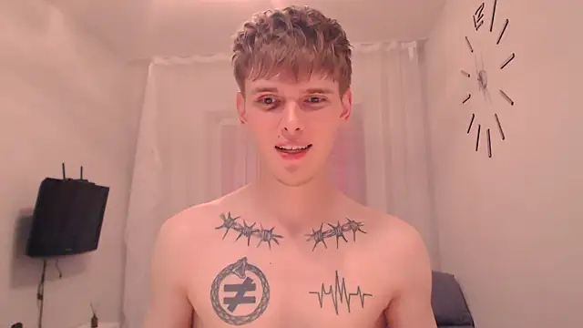 Fredd_Xanders লাইভ XXX চ্যাট