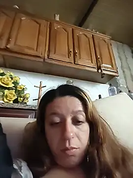 TheBunnyAndTheMaster's Live XXX Chat