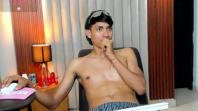 عرض كام myke_tucker