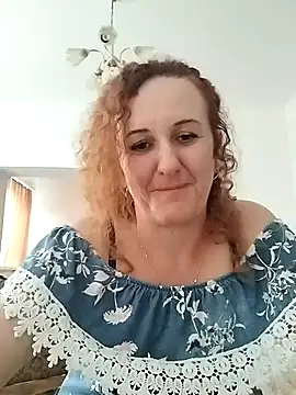 Chat +18 de KarinaFlower99 ao vivo