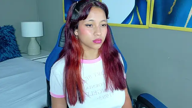 NoaDream's Live XXX Chat