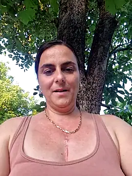IsabelleCraft লাইভ XXX চ্যাট