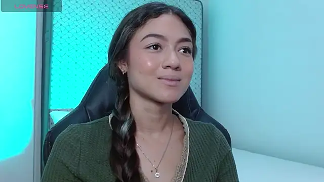 hantonella_'s Live XXX Chat