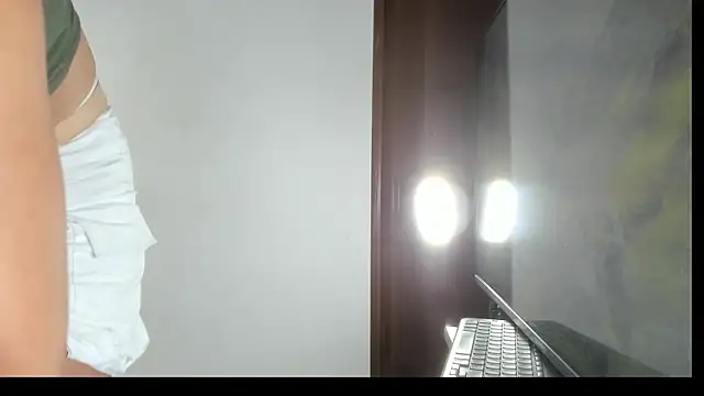 brenda_sofia69 现场XXX聊天