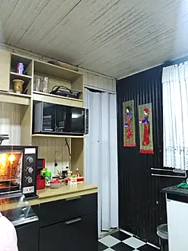 Chat +18 de BellaFortuneGaucha ao vivo