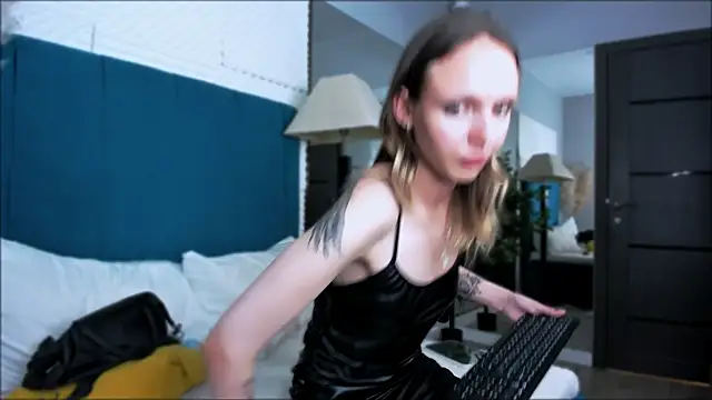 EmmaGilmoree – webcam-show