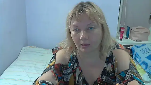 Lusi-777's Live XXX Chat