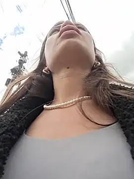 _Isabella-7 élő XXX-chatje