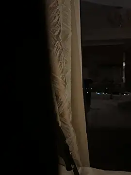 iu_uzZ 即時 XXX 聊天