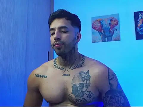 Chat +18 de Jacobb_Phoenix ao vivo