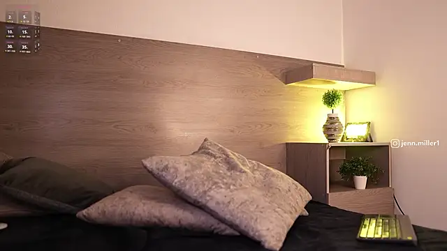 XXX chat uživo modela Jennmiiller_