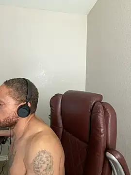 Fathero1time Live XXX-Chat