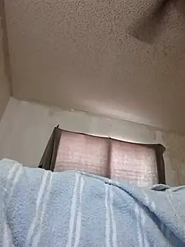 Clarkodile95 webkamerás műsora