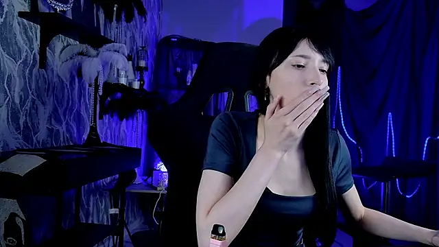 Chat XXX en directo de SeraphineSparda