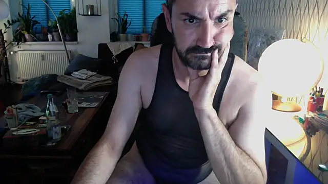 Chat XXX ao vivo de tomz0819