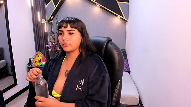 Chat XXX Live Bella_Raven
