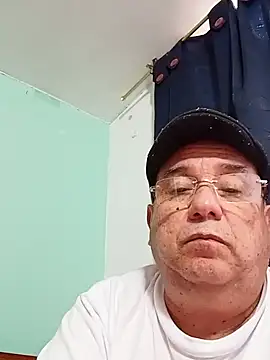 Show de EliteCoupleMM na webcam