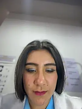 دردشة CAROLINE__07 الجنسية المباشرة