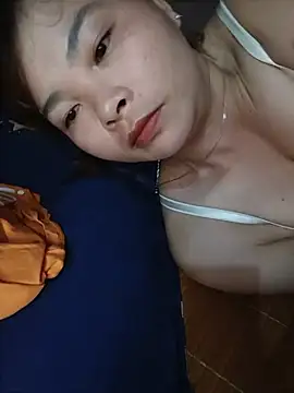 Hazel_Nova's Live XXX Chat