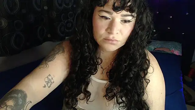 ANGELIQUE_KLANE's Live XXX Chat