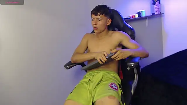 XXX chat uživo modela Ryan_grayx