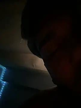 Jorgebricenz Webcam Show