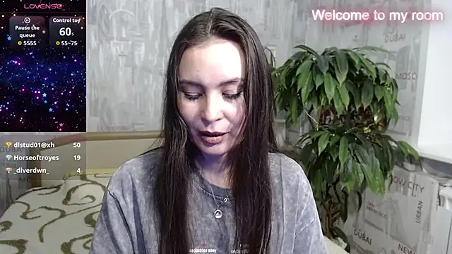 GinaQSoul's Live XXX Chat