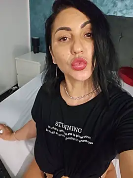 OhhhLauraxxn Live XXX chat