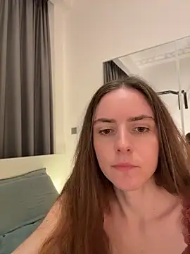 ErikaJensen 即時 XXX 聊天