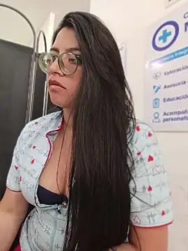 SOFI__10 – Naživo XXX chat