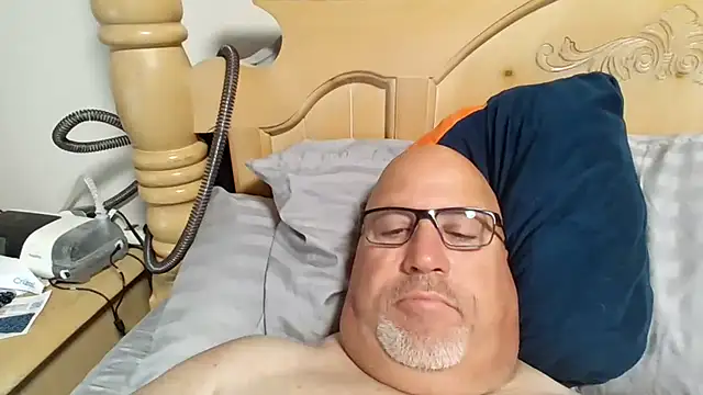 צ'אט XXX בשידור חי של Bigbear0563