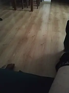 XXX chat uživo modela bekos80