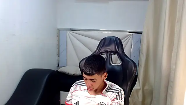 Liarr_ Live XXX-Chat