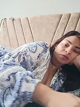 Ivanna2 – Naživo XXX chat