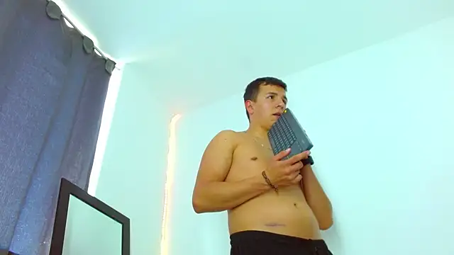 flint_ryan 现场XXX聊天