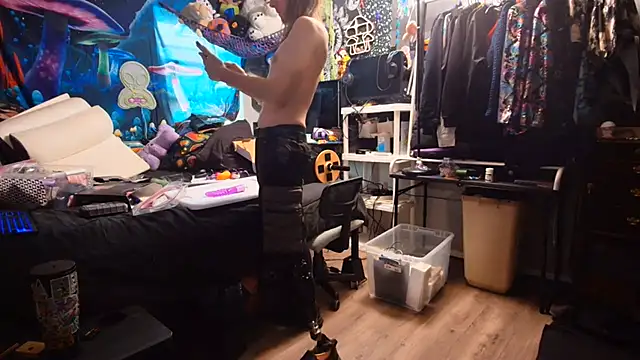 CyberStallion – Naživo XXX chat