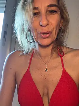 Chat XXX en directo de lafeecoquine69