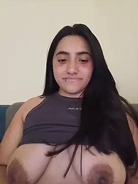 ANDREA-10_ Chat XXX live
