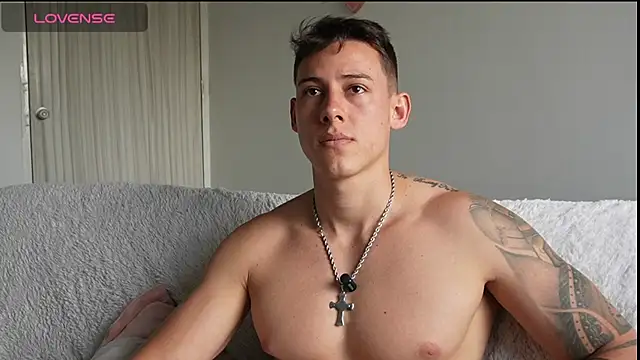 Muscle_King_Cum's Live XXX Chat