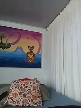 salomee XXX чат на живо