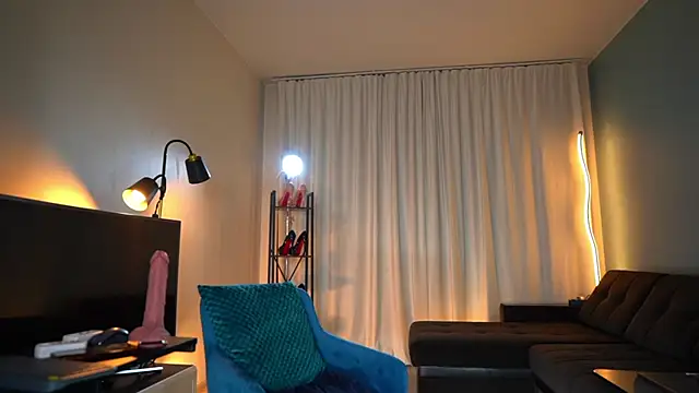 Chat +18 de pinkheart_ ao vivo