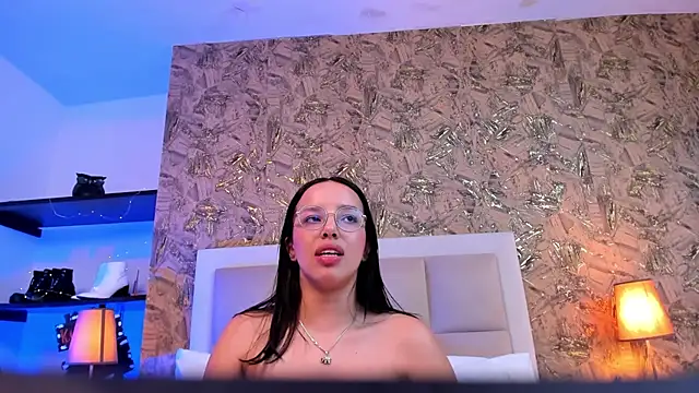 ValkyriaSteel Chat XXX in diretta