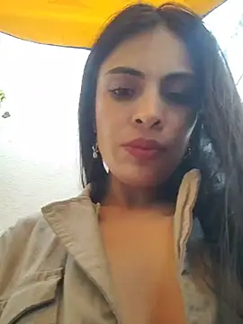 دردشة Astrid-- الجنسية المباشرة