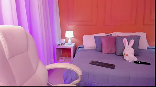Abriil_cutee – Naživo XXX chat