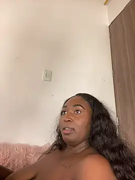Chat +18 de emilyrojas ao vivo