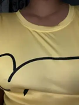 Chatroom XXX en direct de Cute_Marina