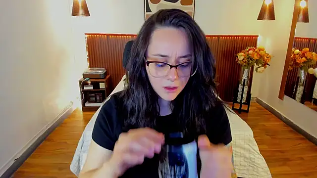 KatherineBond Live XXX Chat