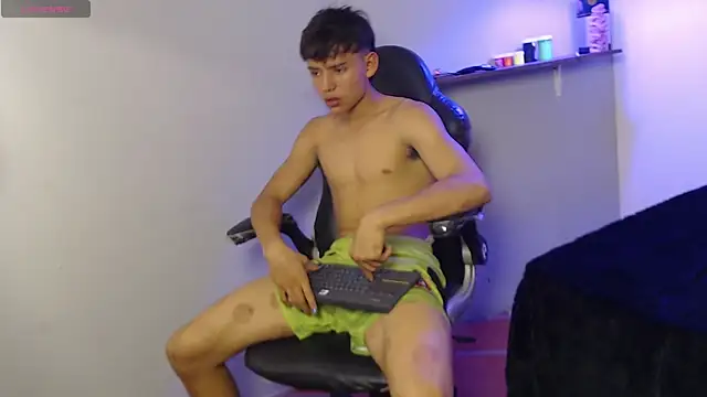 XXX chat uživo modela Ryan_grayx
